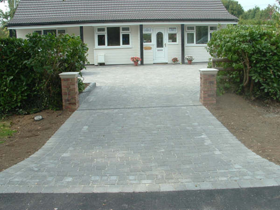 driveway image